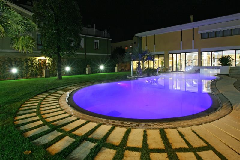 Spa Hotel ad Abano: Piscina esterna