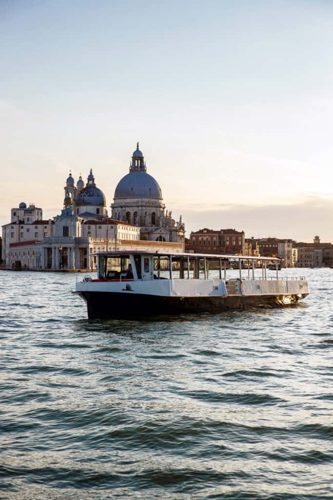 battello hop on hop off venezia tour-autonomo