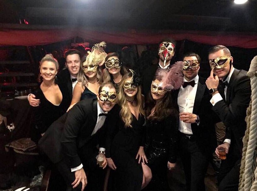 Venetian Carnival вечер на галеоне